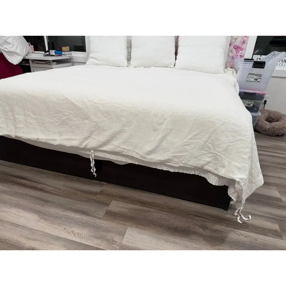 Pottery Barn King Linen Duvet Cover White Button Closure Luxury Bedding 104x90